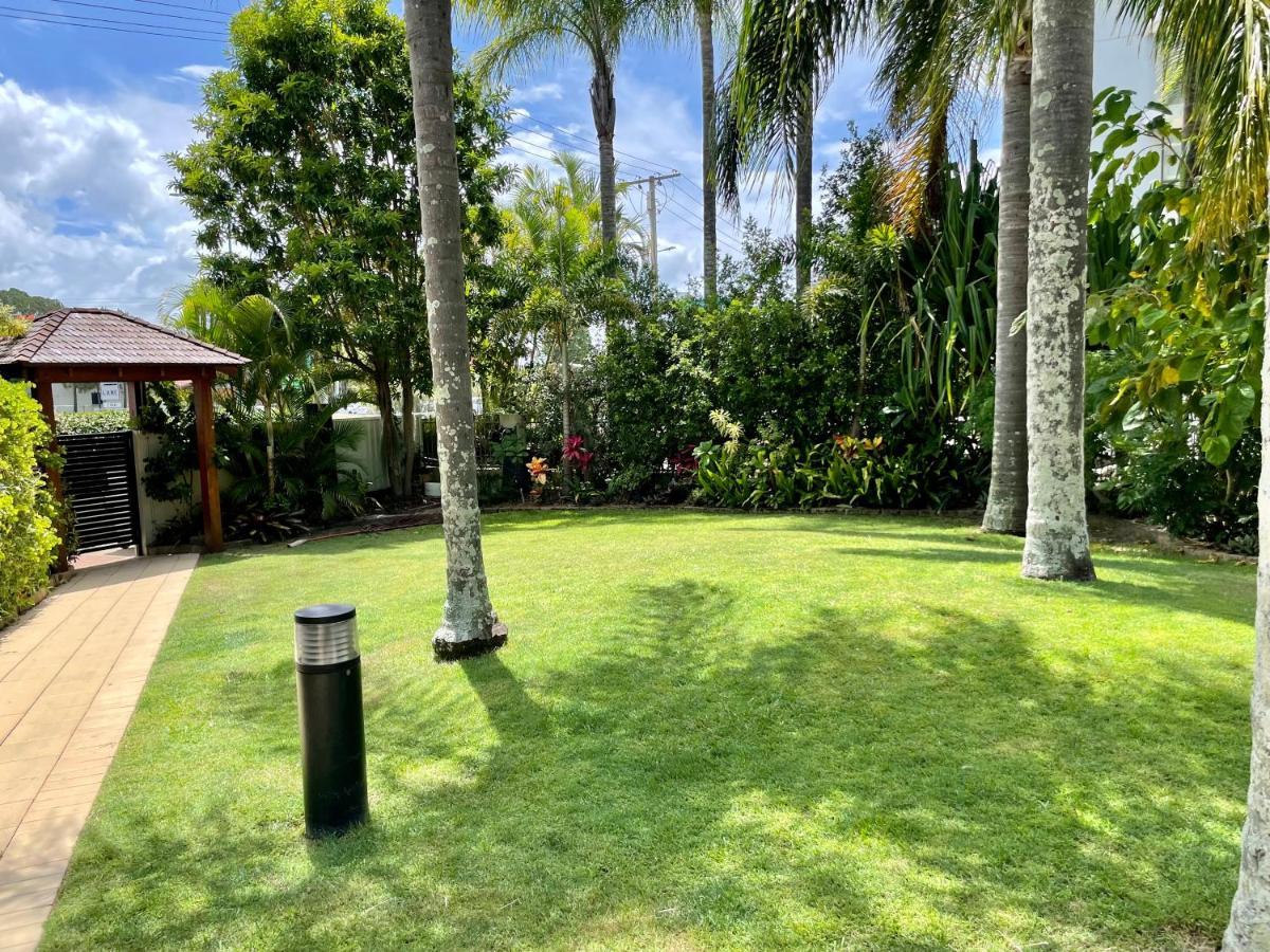 Burleigh Palms Holiday Apartments Gold Coast Esterno foto