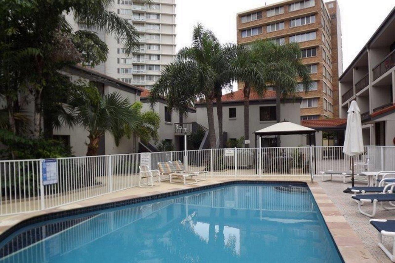 Burleigh Palms Holiday Apartments Gold Coast Esterno foto
