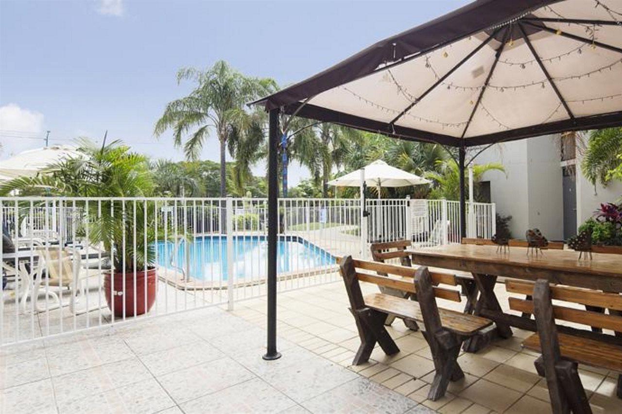 Burleigh Palms Holiday Apartments Gold Coast Esterno foto