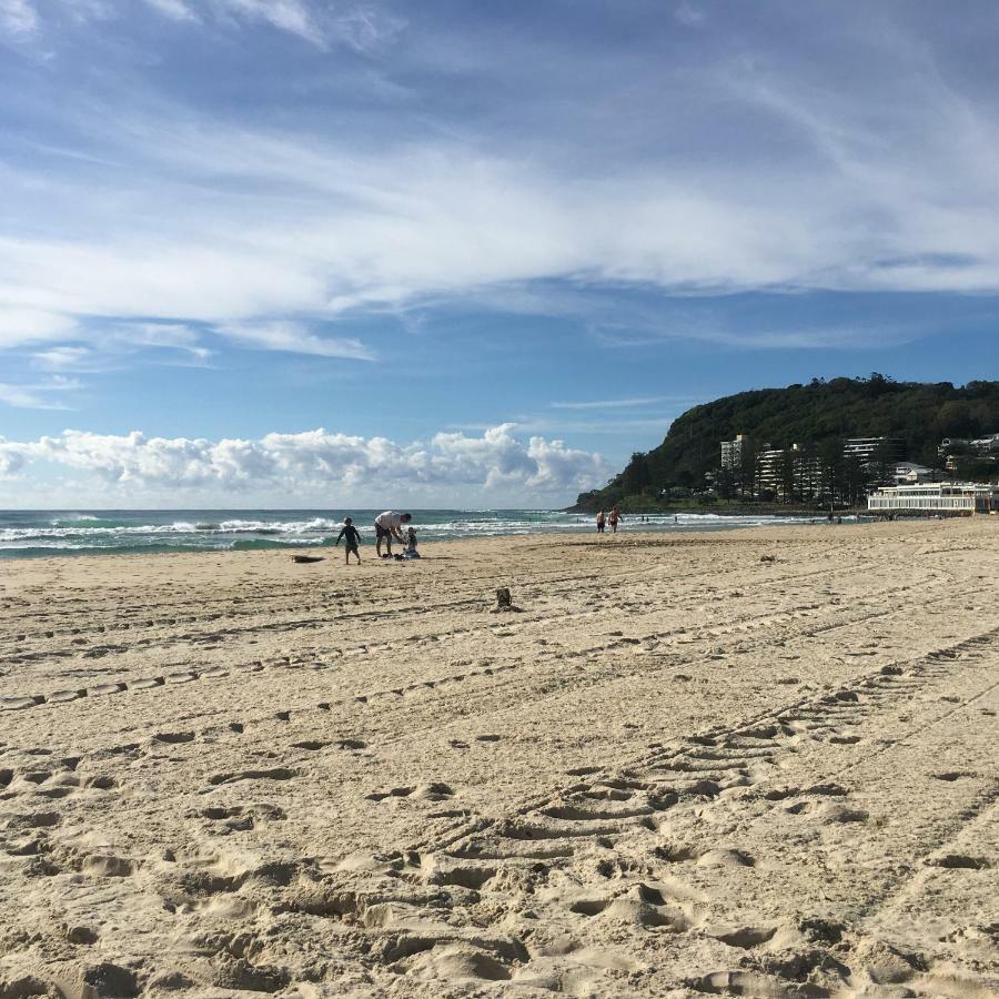 Burleigh Palms Holiday Apartments Gold Coast Esterno foto