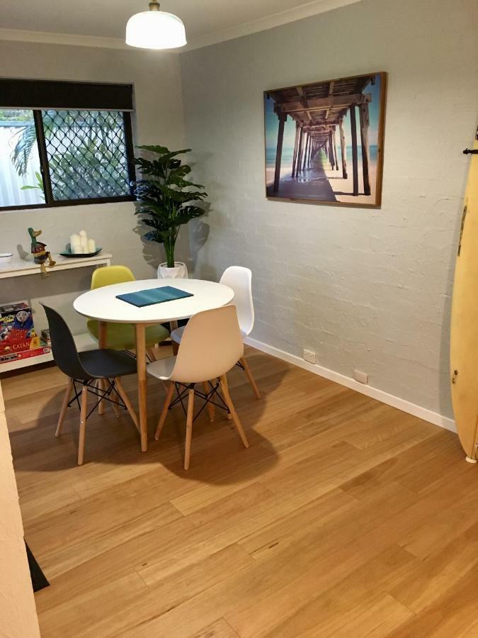 Burleigh Palms Holiday Apartments Gold Coast Esterno foto