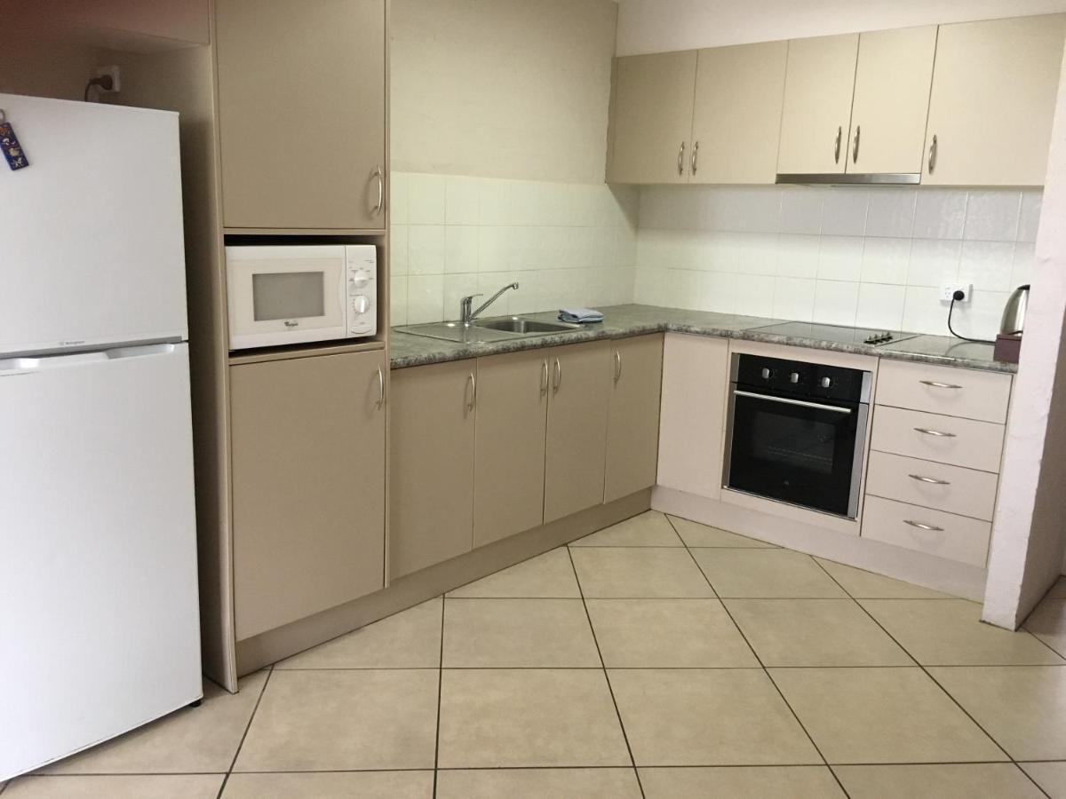 Burleigh Palms Holiday Apartments Gold Coast Esterno foto